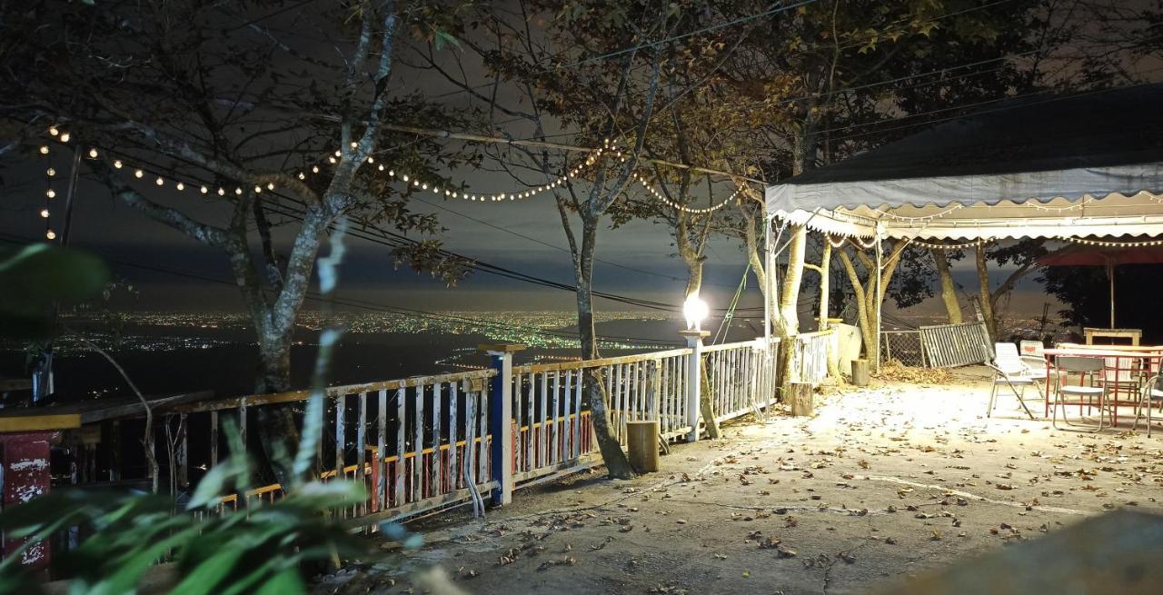 Sky Lounge B&B 주산 외부 사진